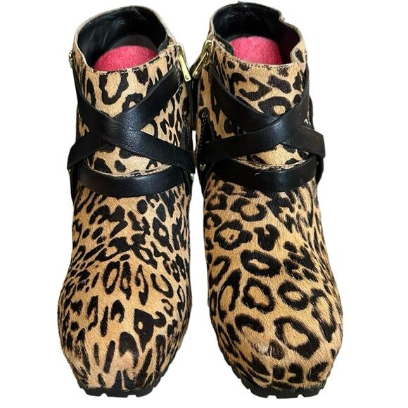 Guess leopard cheetah animal print calf hair / leather high heel boots size - Picture 1 of 9